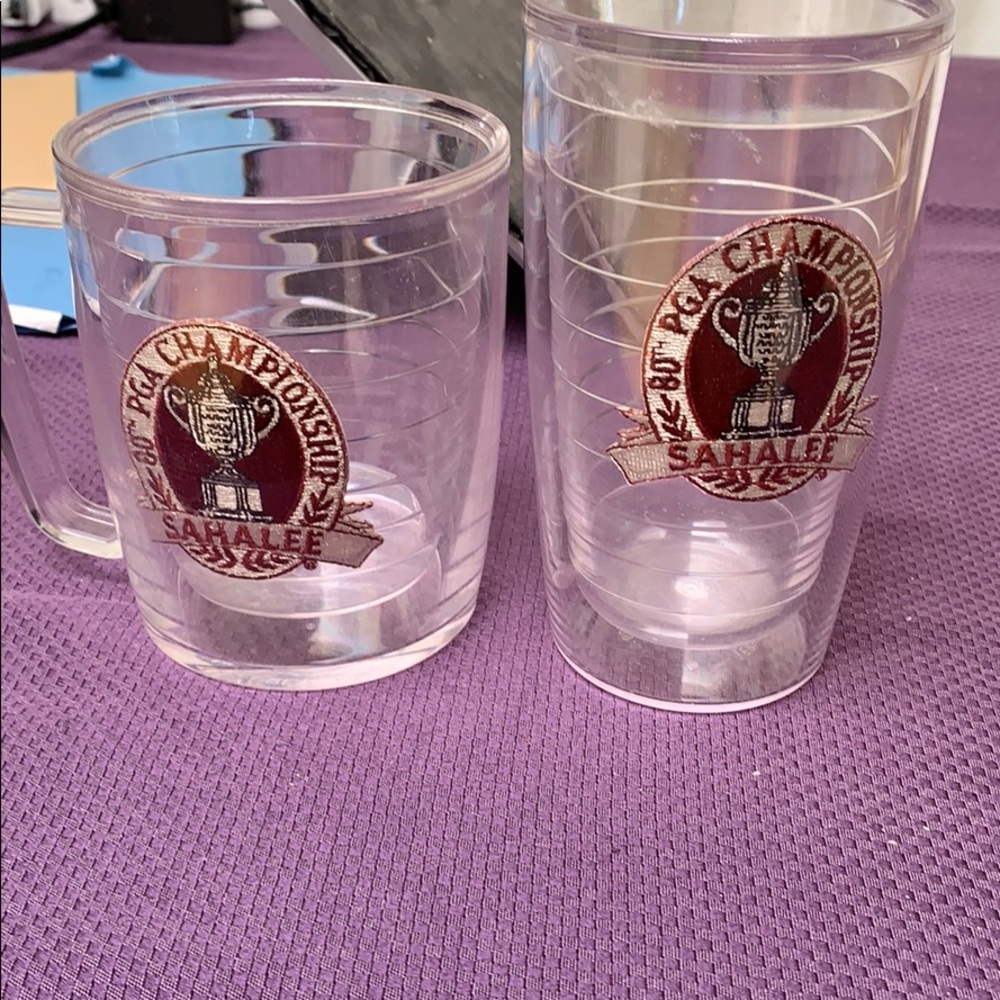 Golf cups